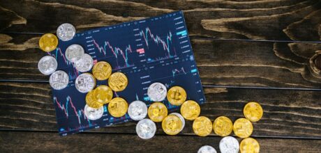 How Early Investment Strategies Lead to Long-Term Wealth: Lessons from Successful Investors