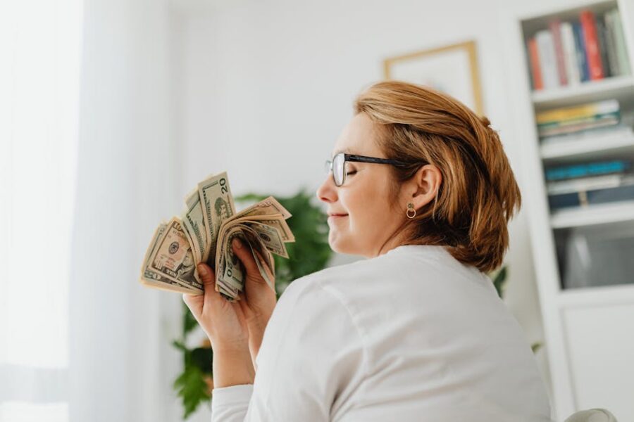 How to align financial goals with values using meditation