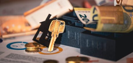 How to build a portfolio for financial independence and early retirement