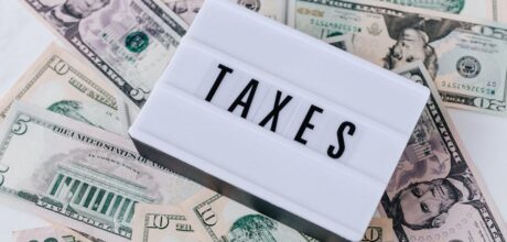 How to Navigate Government Tax Credits and Deductions for Maximum Savings