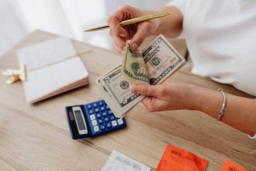 How to stick to your budget and avoid overspending