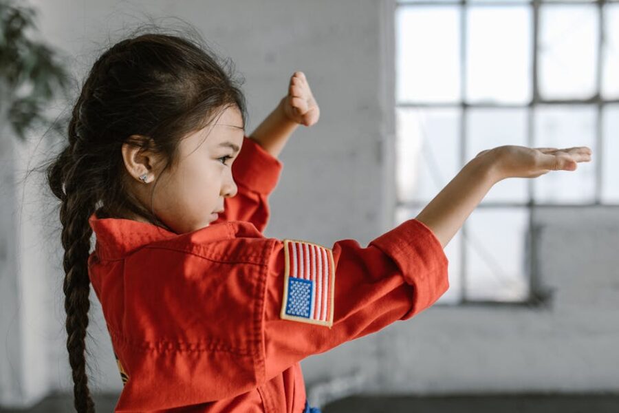 The role of self-discipline in financial success: lessons from experts